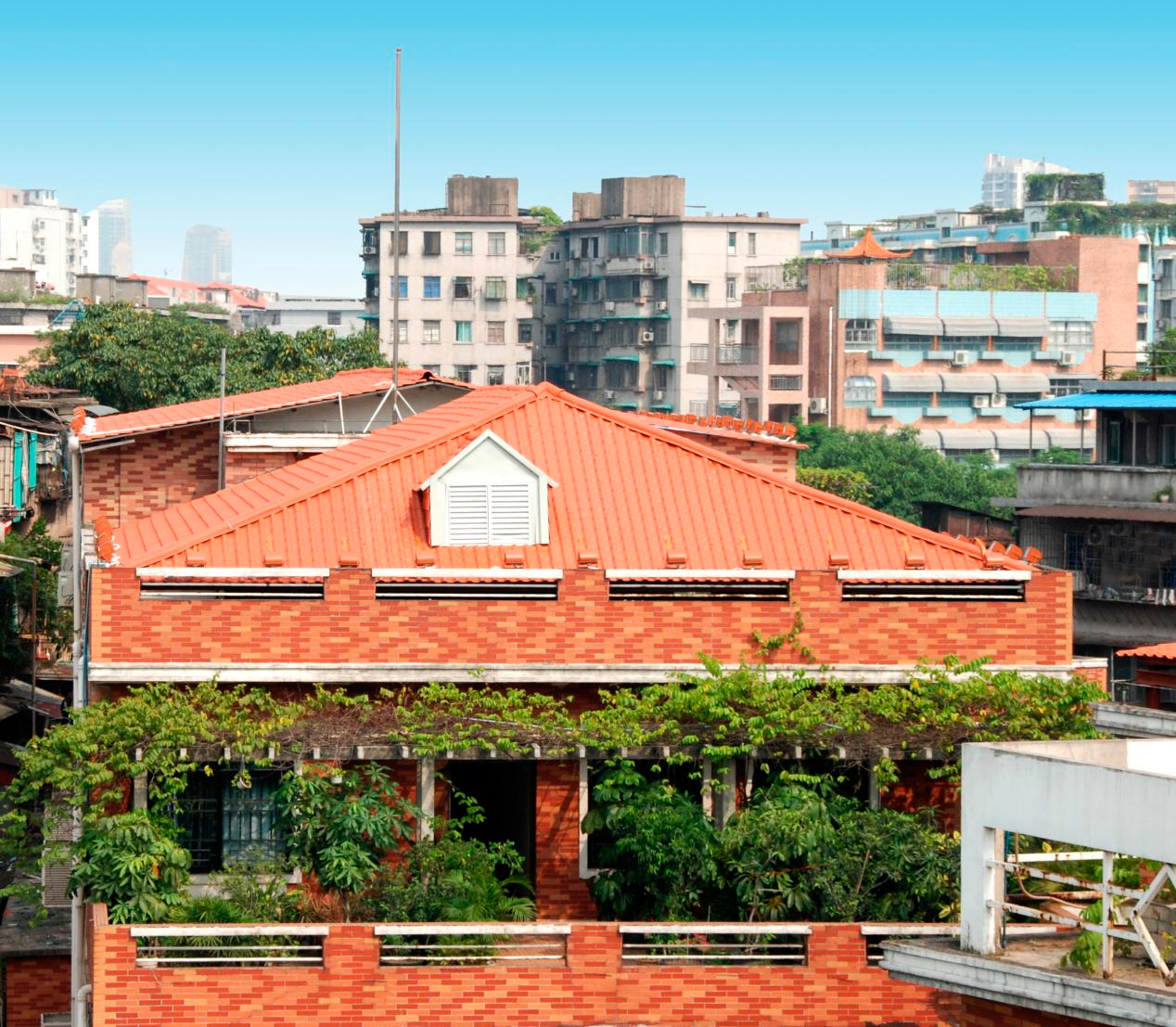 小心誤區(qū)：手感越重，就能說明合成樹脂瓦質(zhì)量越好嗎