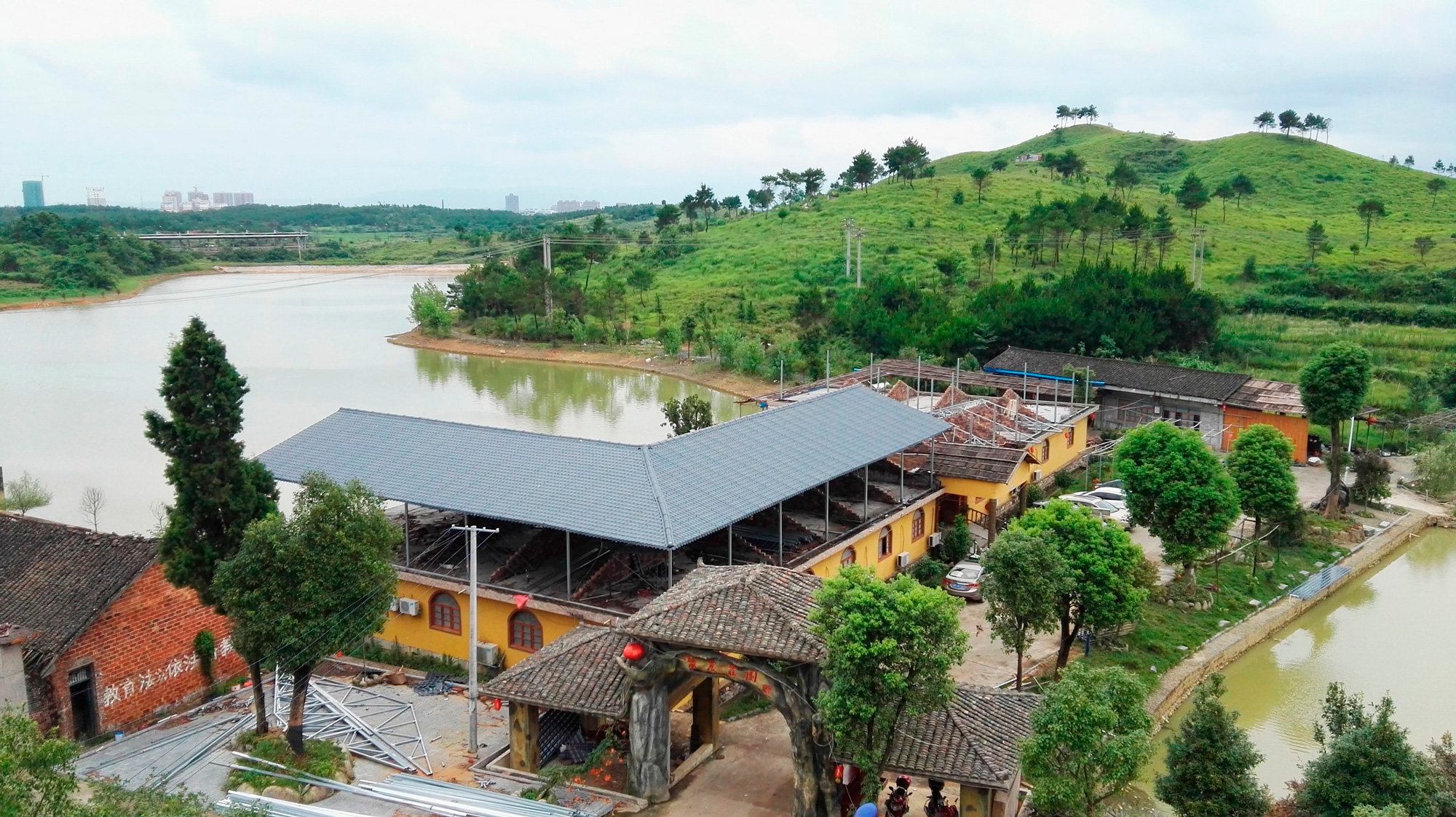 關(guān)于合成樹(shù)脂瓦行業(yè)的3大謠言，學(xué)到就是賺到！