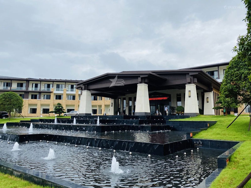 樹(shù)脂瓦越重越好嗎？衡量樹(shù)脂瓦好壞是要看樹(shù)脂瓦的重量嗎