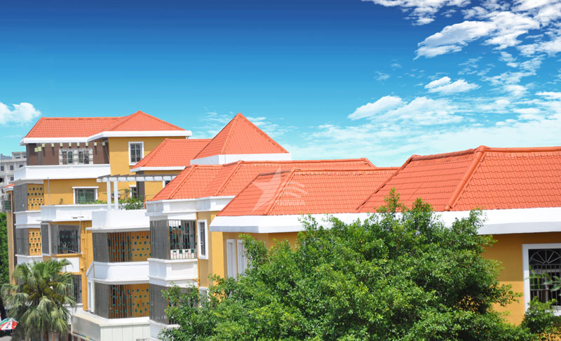 平改坡樹脂瓦工程，合成樹脂瓦輕質(zhì)高強，穩(wěn)固無憂提升城市整體面貌