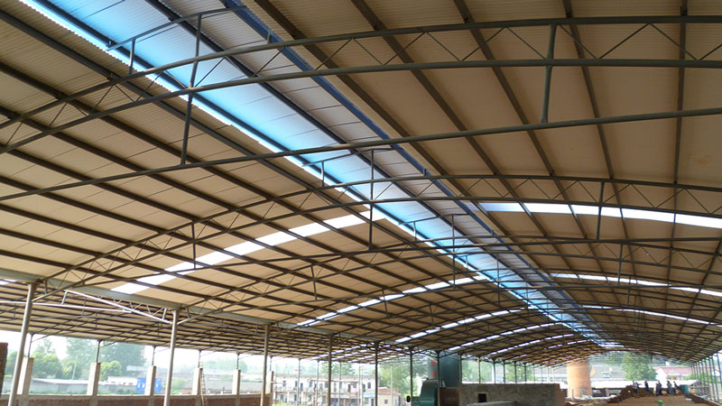 遇上雷陣雨時(shí)，屋面上的絕緣樹(shù)脂瓦是否安全？是否導(dǎo)電？